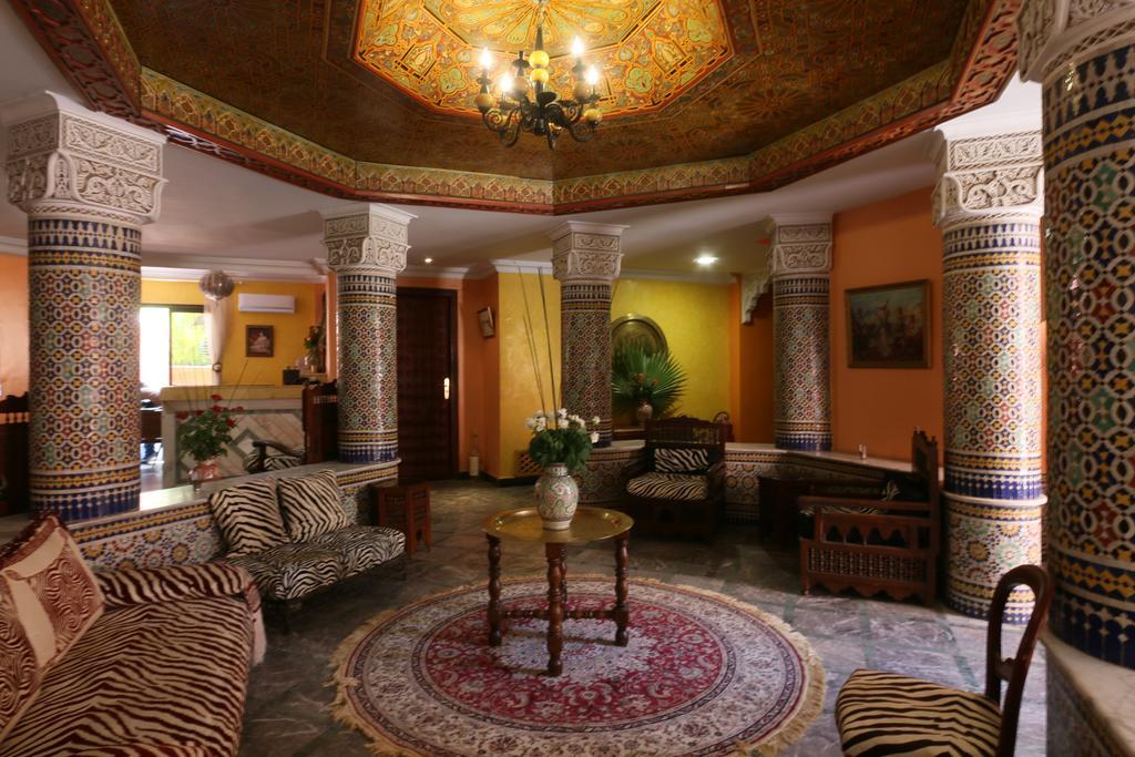Hotel Tafoukt 马拉喀什 外观 照片